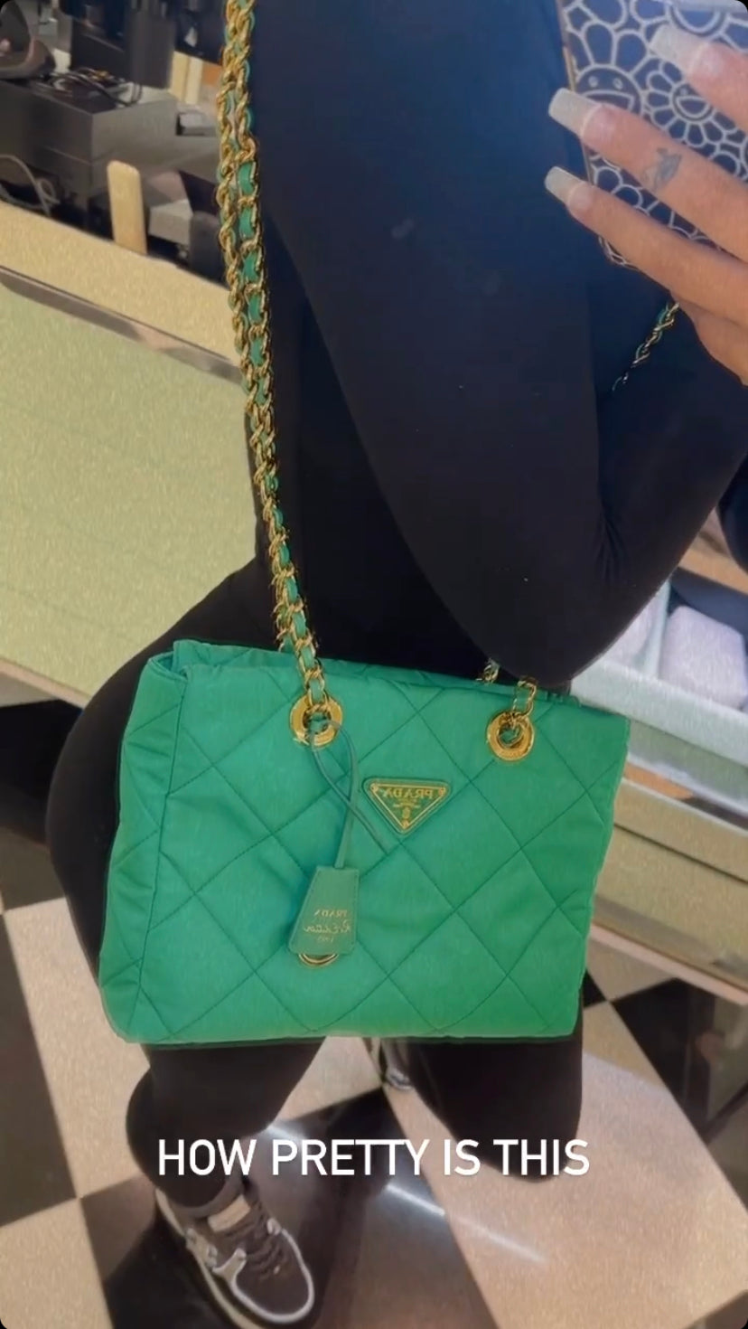 P R A D Bag